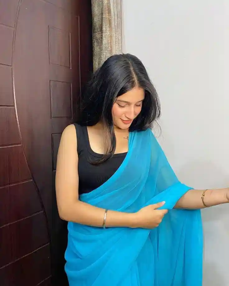 insta-girls-dp insta-girls-dp