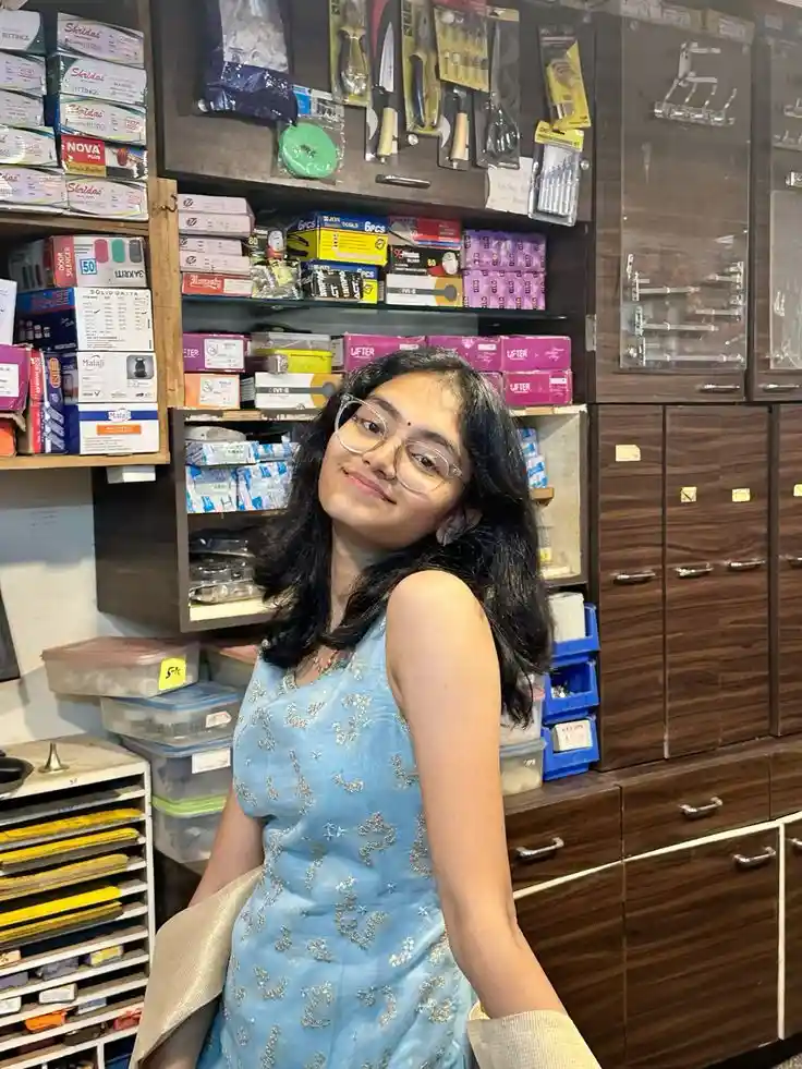 attitude-girl-dp